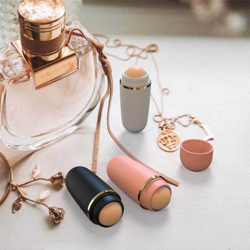 KentDO™ Volcanic Oil Absorbing Roller – Instant Shine Control