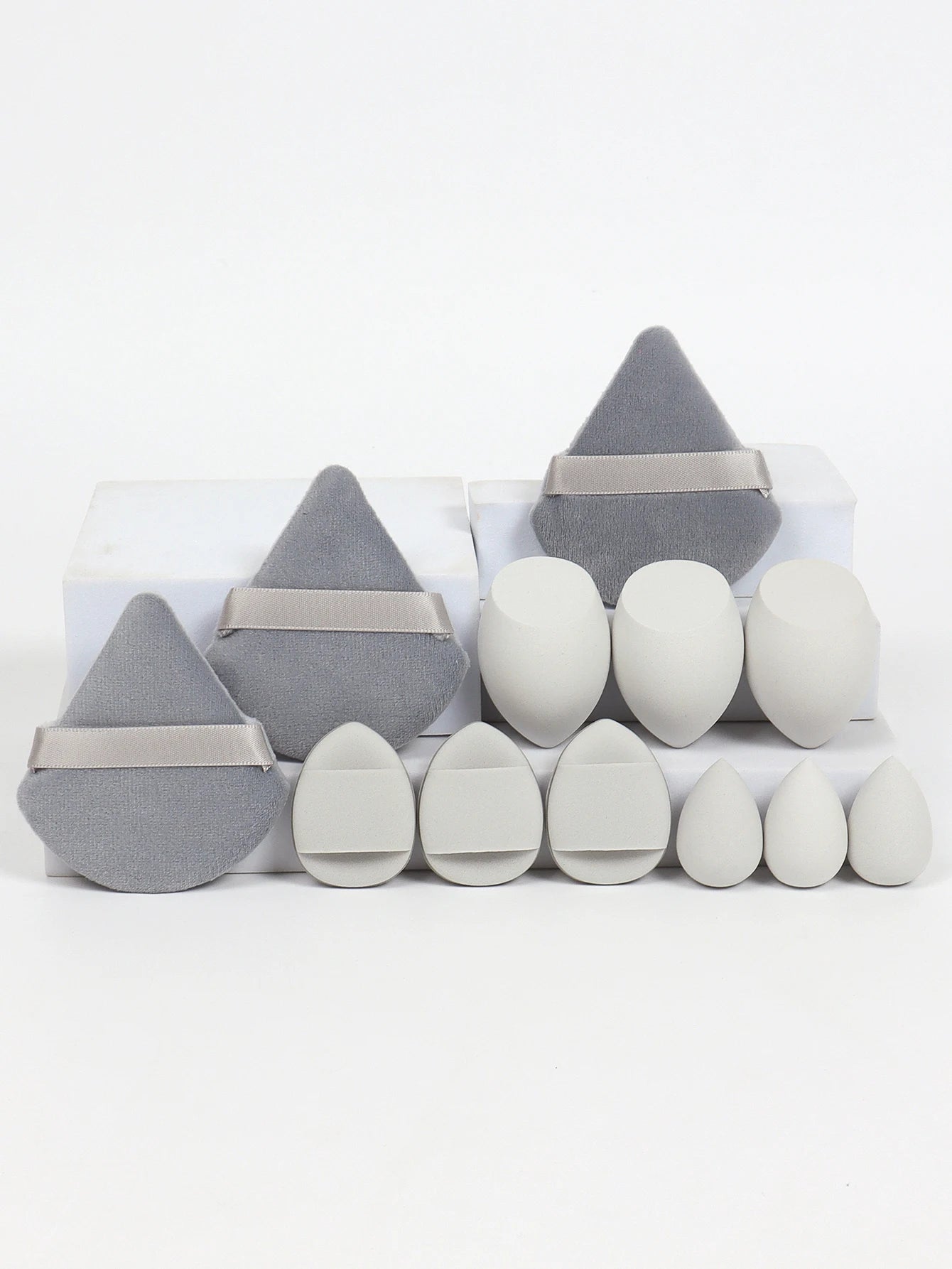 KentDO™ 12-Piece Makeup Sponge Set – Flawless Application