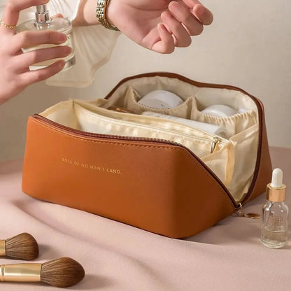 KentDO™ Luxury Travel Makeup Organizer – Stylish & Spacious