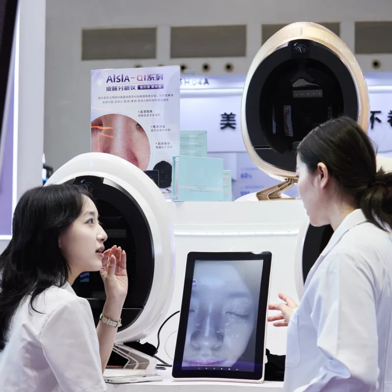 AI Skin Analyzer for Advanced Facial Diagnosis & Insights