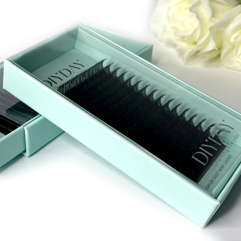 Classic Eyelash Extension 10 Trays Soft Natural Volume Pro+