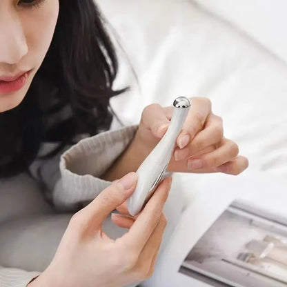KentDO™ Electric Eye Massager – Reduce Puffiness & Fine Lines