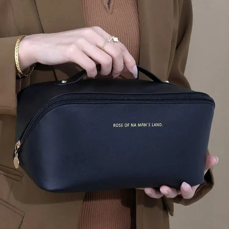 KentDO™ Luxury Travel Makeup Organizer – Stylish & Spacious